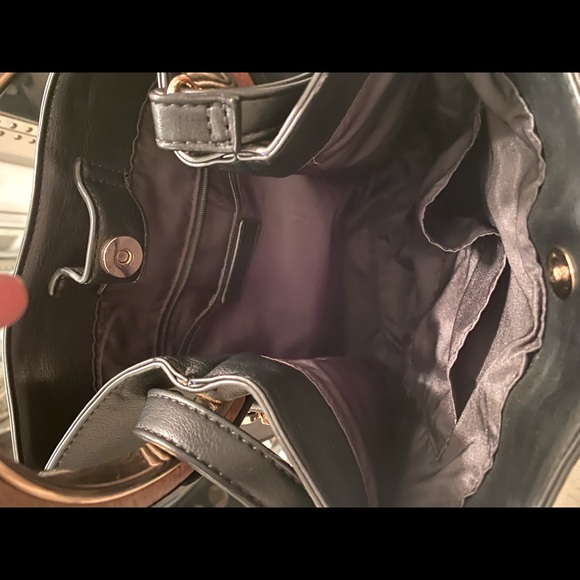 ALEX & MAX HANDBAG 👜 - Picture 7 of 8